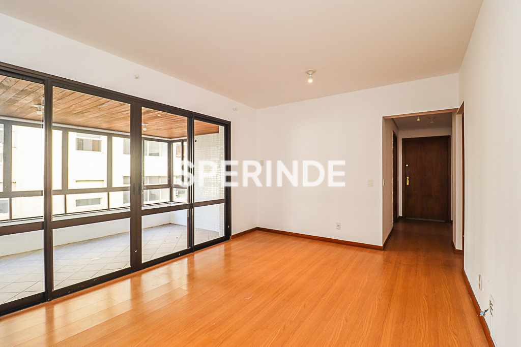 Apartamento para alugar com 105m², 2 quartos, 1 vaga no bairro Independência em Porto Alegre