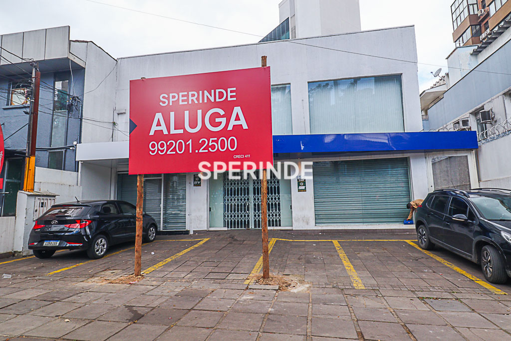 Prédio para alugar com 420m², 4 vagas no bairro Rio Branco em Porto Alegre