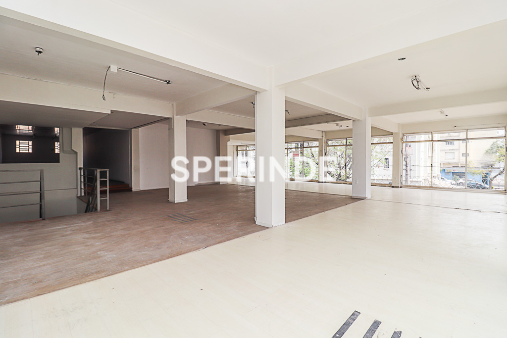 Andar para alugar com 250m² no bairro Floresta em Porto Alegre
