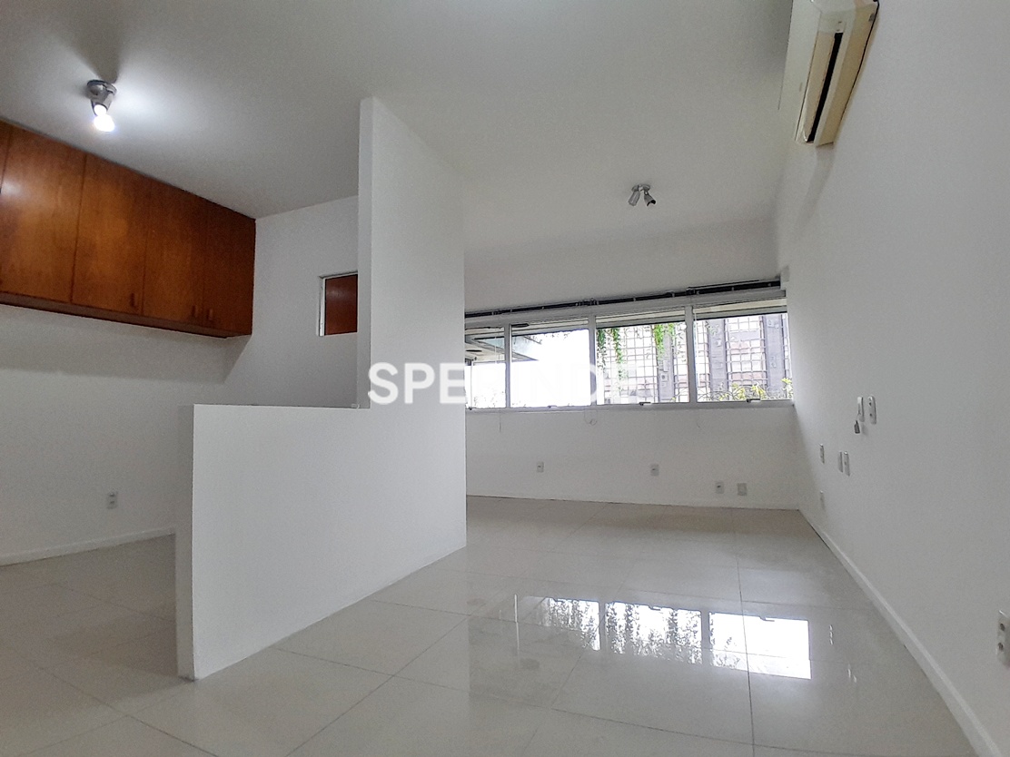 Sala para alugar com 38m², 1 vaga no bairro Higienópolis em Porto Alegre