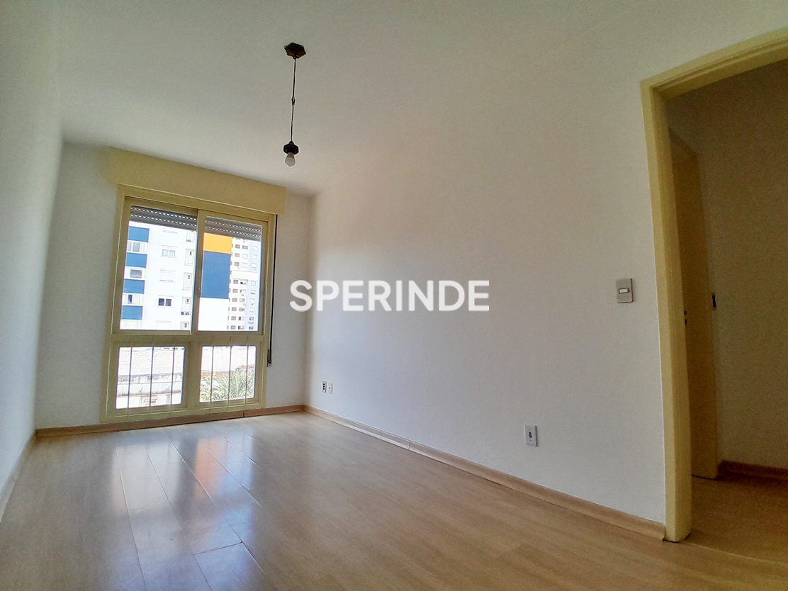 Apartamento para alugar com 38m², 1 quarto no bairro Partenon em Porto Alegre