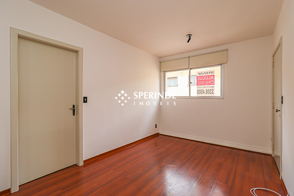 Apartamento para alugar com 30m², 1 quarto no bairro Mont Serrat em Porto Alegre