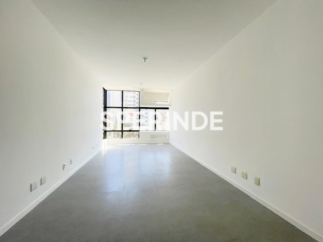Sala para alugar com 30m², 1 vaga no bairro Rio Branco em Porto Alegre