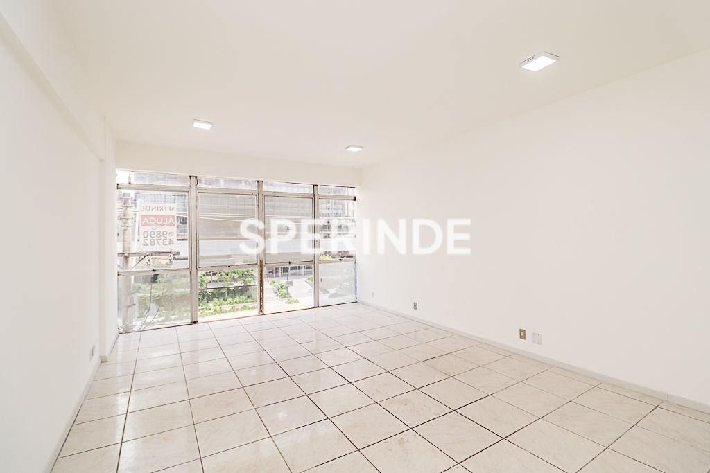 Sala para alugar com 31m² no bairro Boa Vista em Porto Alegre