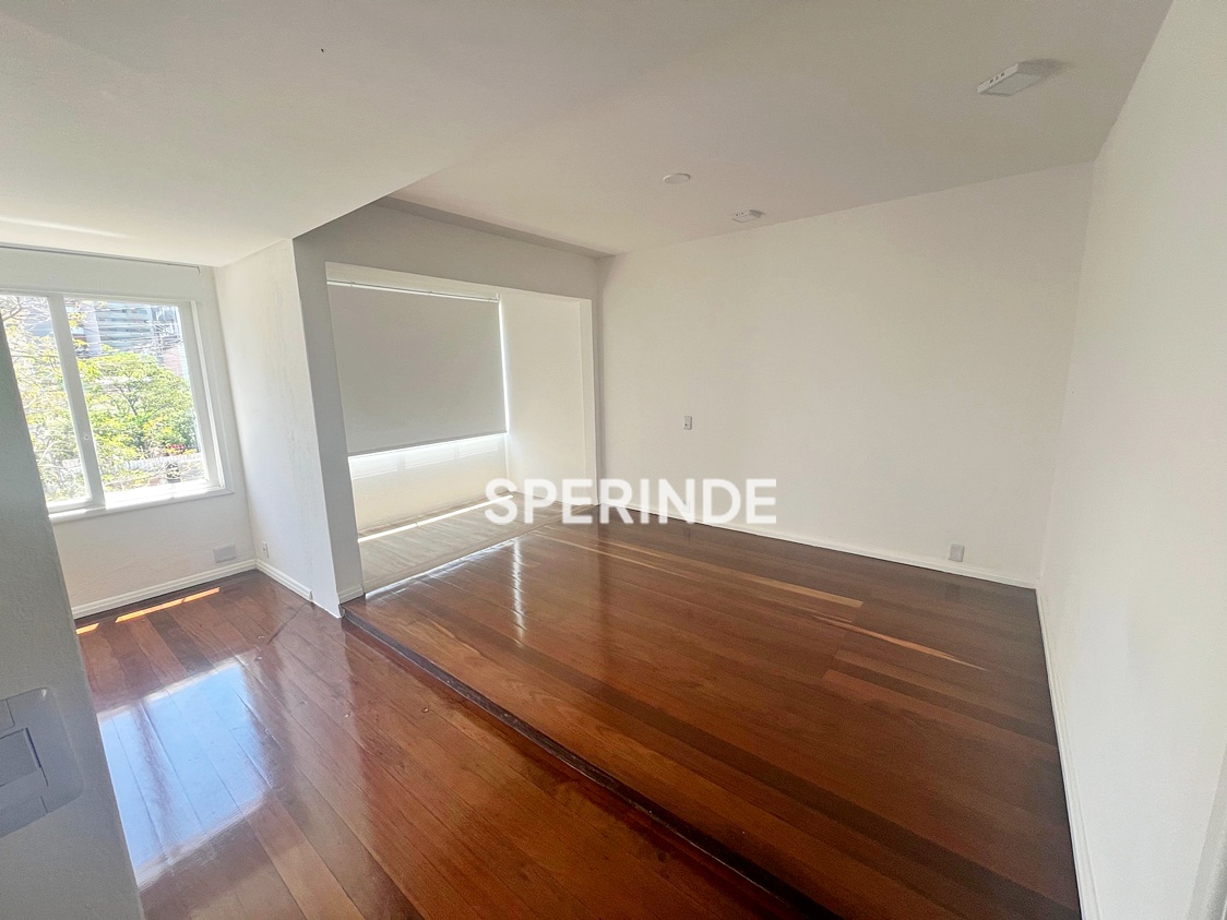 Apartamento para alugar com 102m², 2 quartos no bairro Rio Branco em Porto Alegre