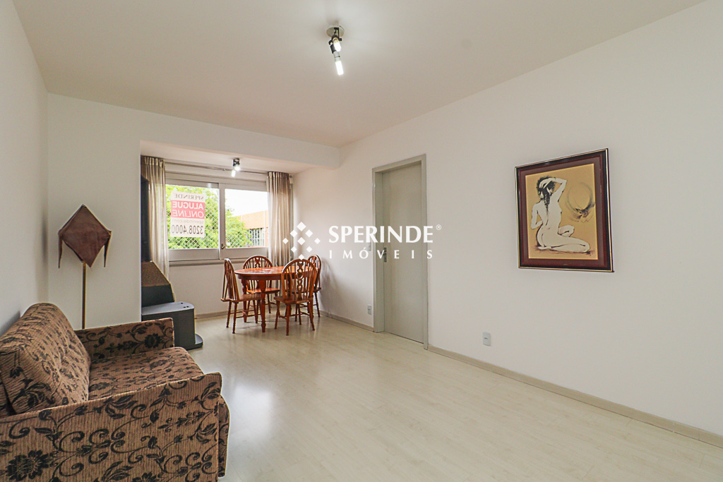 Apartamento para alugar com 70m², 2 quartos, 1 vaga no bairro Santo Antônio em Porto Alegre