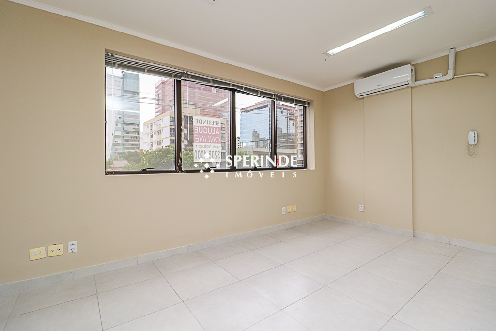 Sala para alugar com 37m², 1 vaga no bairro Boa Vista em Porto Alegre