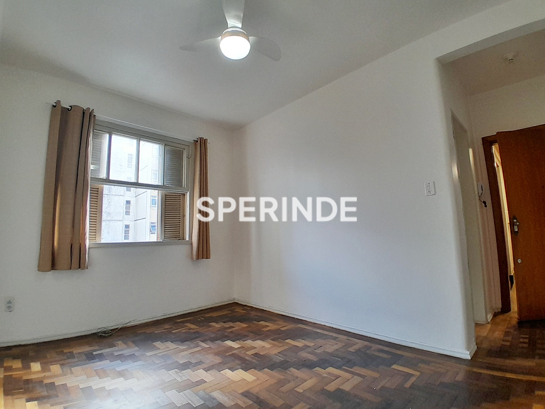 Apartamento para alugar com 48m², 1 quarto no bairro Centro em Porto Alegre