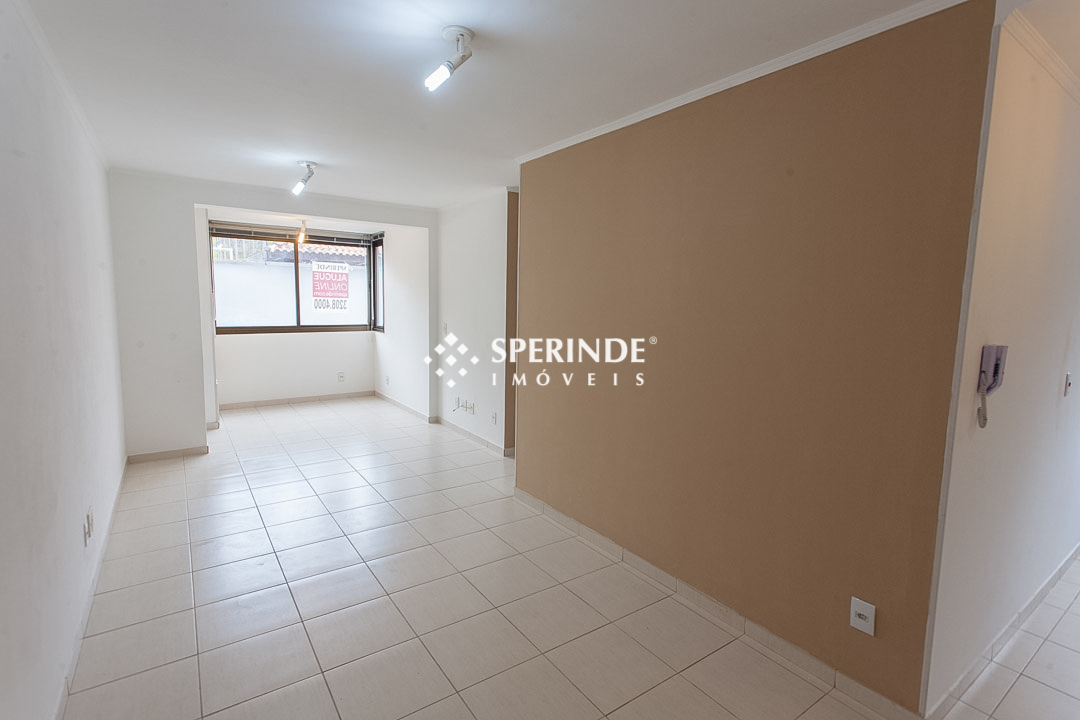 Apartamento para alugar com 80m², 3 quartos, 2 vagas no bairro São João em Porto Alegre