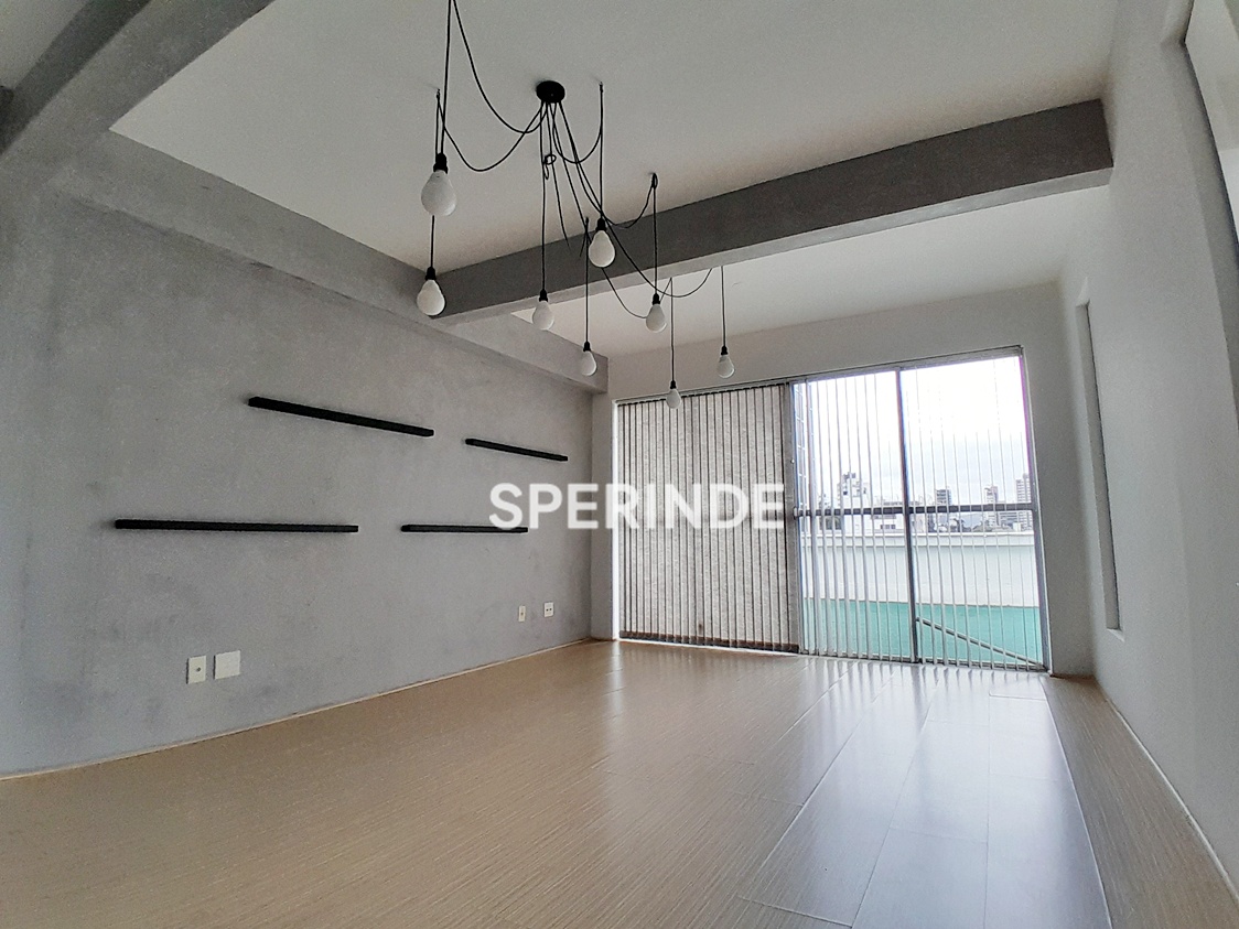 Sala para alugar com 210m², 1 vaga no bairro Auxiliadora em Porto Alegre