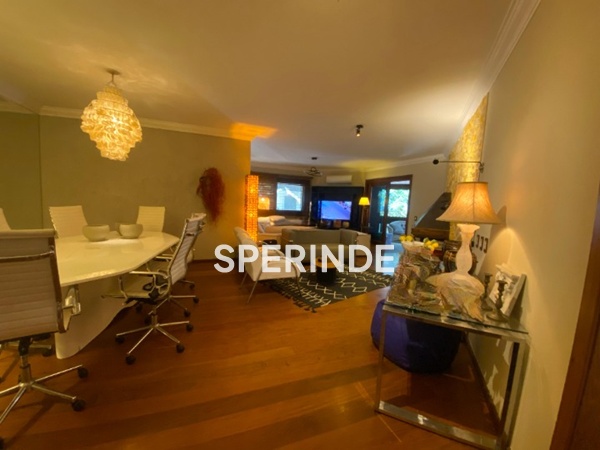 Apartamento para alugar com 204m², 3 quartos, 2 vagas no bairro Bela Vista em Porto Alegre