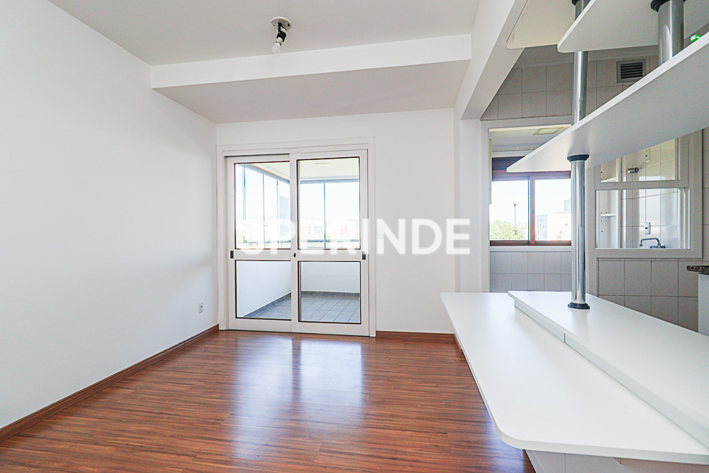 Apartamento para alugar com 50m², 1 quarto, 1 vaga no bairro Petrópolis em Porto Alegre