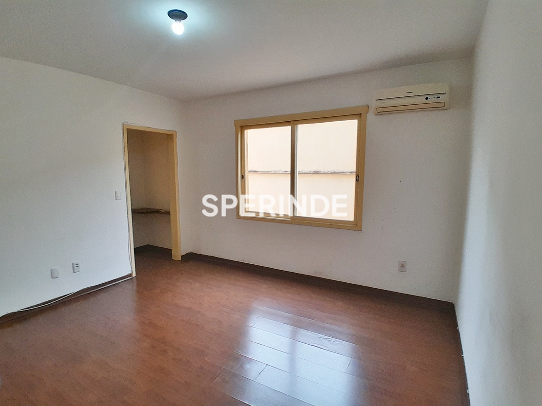 Apartamento para alugar com 55m², 1 quarto, 1 vaga no bairro Moinhos de Vento em Porto Alegre