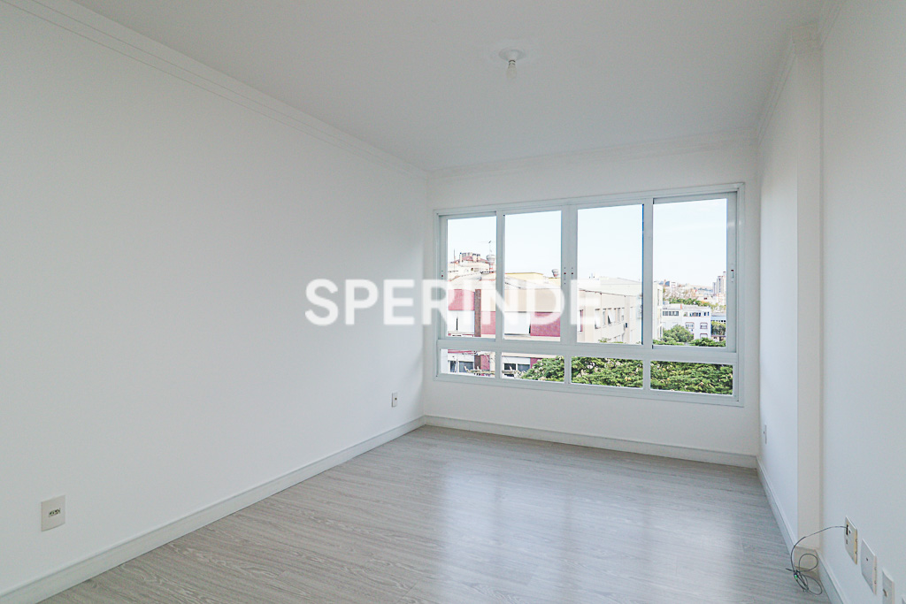 Apartamento para alugar com 75m², 2 quartos, 1 vaga no bairro Petrópolis em Porto Alegre