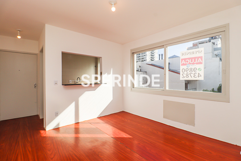 Apartamento para alugar com 37m², 1 quarto, 1 vaga no bairro Petrópolis em Porto Alegre