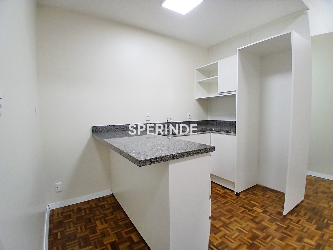 JK para alugar com 45m², 1 quarto no bairro Exposição em Caxias do Sul