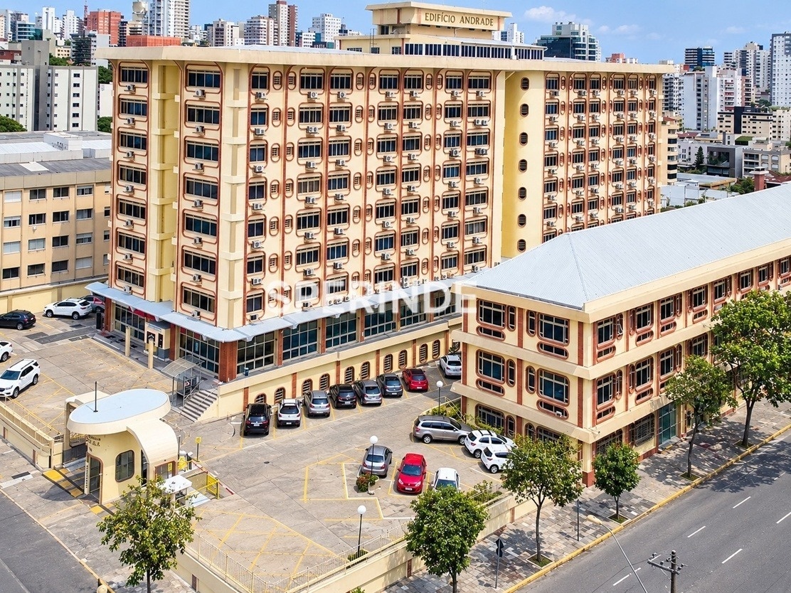 Sala para alugar com 45m², 1 vaga no bairro São Pelegrino em Caxias do Sul