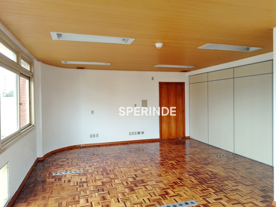 Sala para alugar com 44m², 1 vaga no bairro Exposição em Caxias do Sul