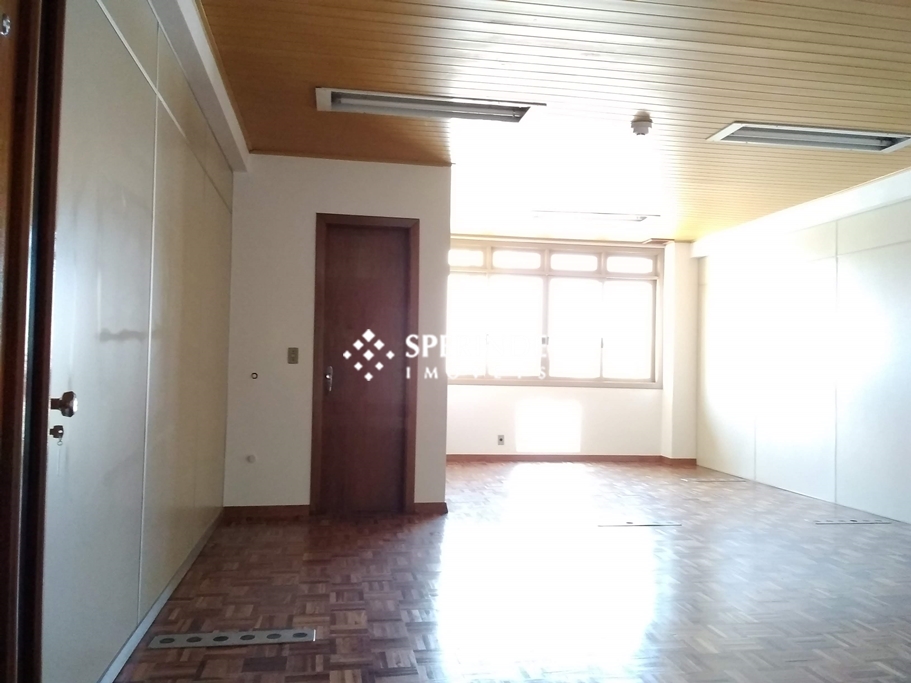 Sala para alugar com 44m², 1 vaga no bairro Exposição em Caxias do Sul