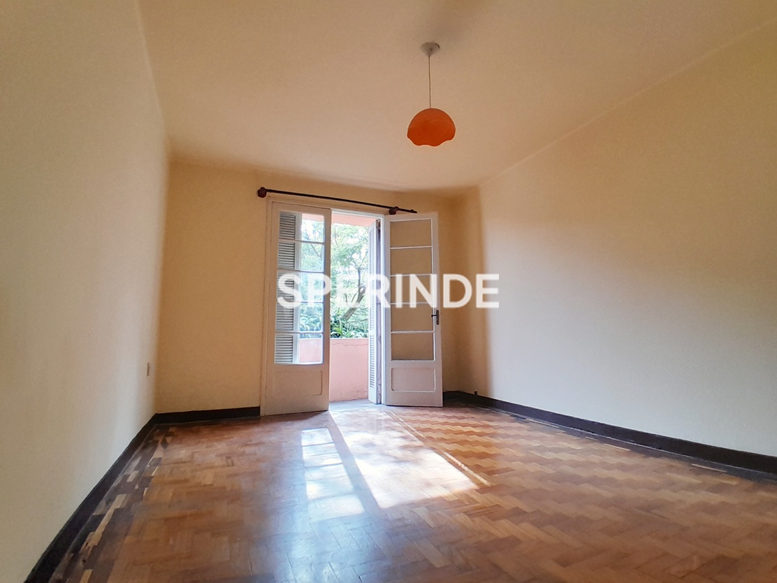 Apartamento para alugar com 63m², 2 quartos, 1 vaga no bairro Rio Branco em Porto Alegre
