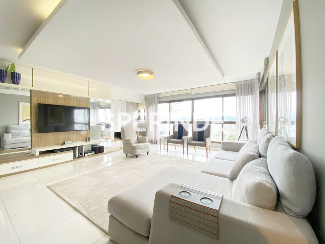 Apartamento para alugar com 133m², 3 quartos, 3 vagas no bairro Bela Vista em Porto Alegre