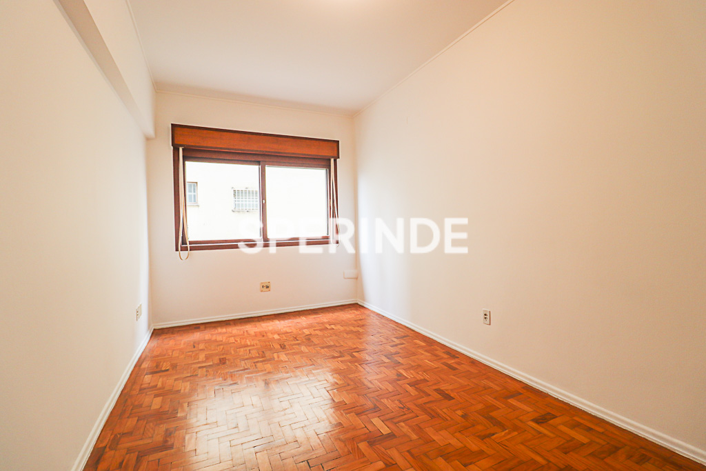 Apartamento para alugar com 89m², 3 quartos, 1 vaga no bairro Rio Branco em Porto Alegre
