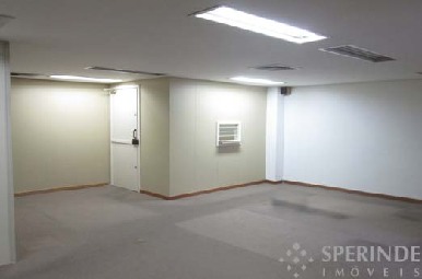 Sala para alugar com 171m² no bairro Centro em Porto Alegre