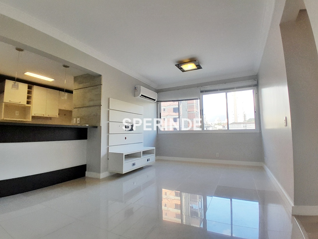 Apartamento para alugar com 72m², 2 quartos, 1 vaga no bairro Petrópolis em Porto Alegre