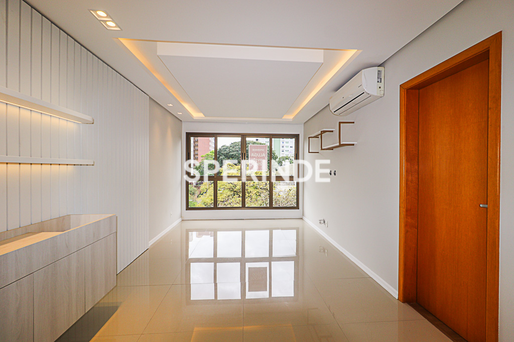 Apartamento para alugar com 73m², 2 quartos, 2 vagas no bairro Petrópolis em Porto Alegre