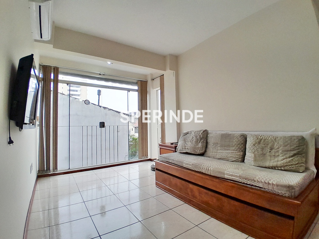 Apartamento para alugar com 47m², 1 quarto, 1 vaga no bairro Rio Branco em Porto Alegre