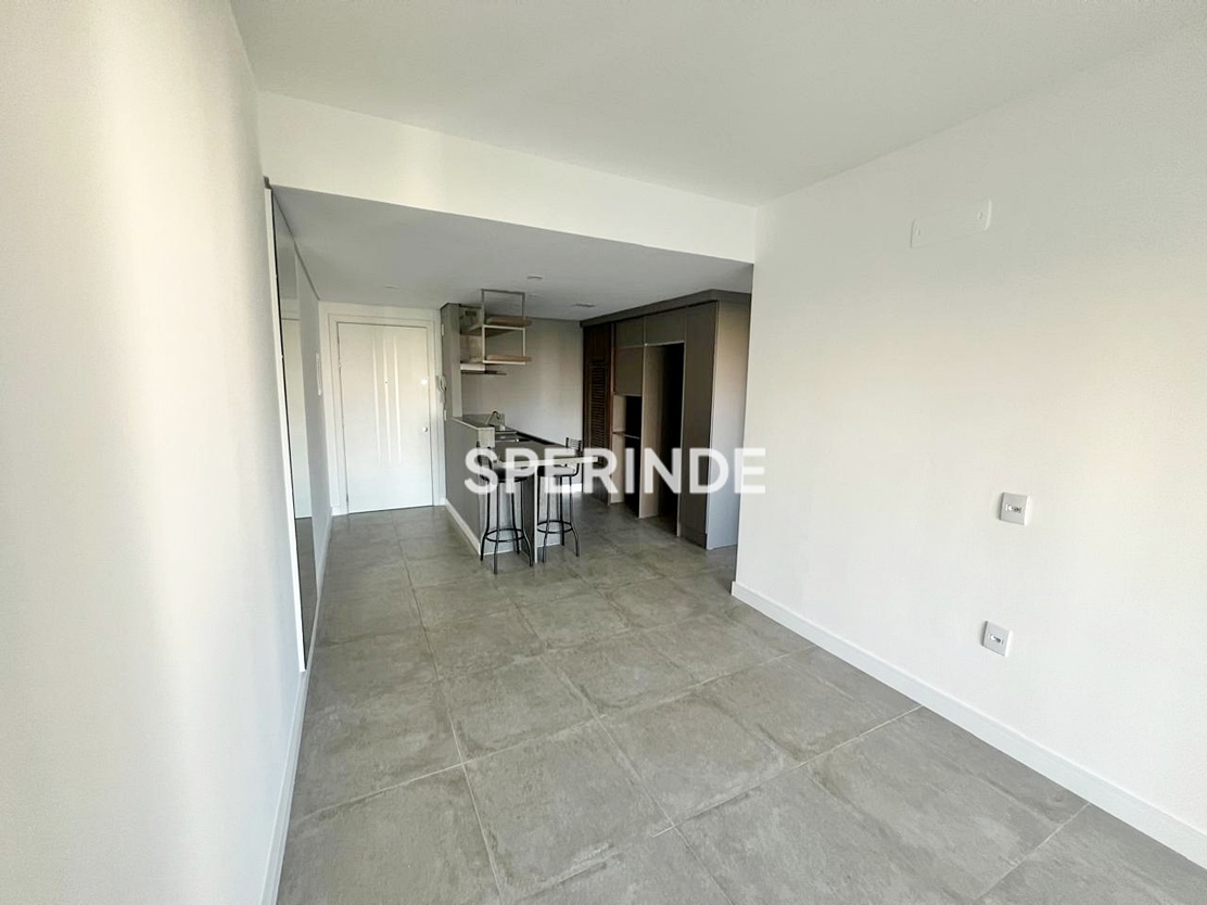 Apartamento para alugar com 48m², 1 quarto, 1 vaga no bairro Petrópolis em Porto Alegre