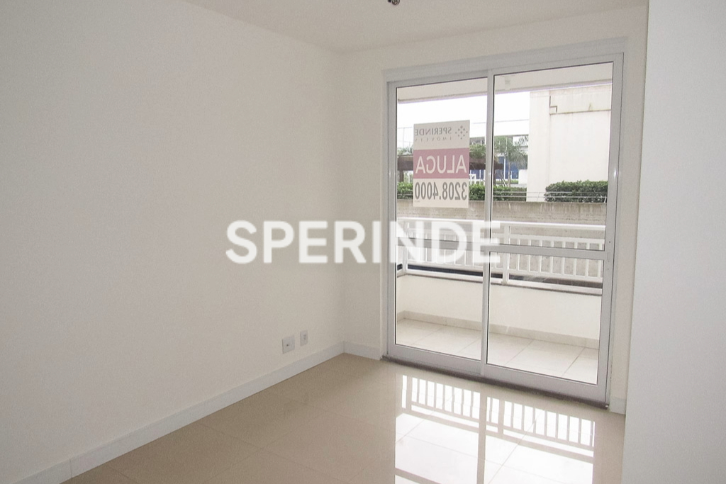 Apartamento para alugar com 50m², 2 quartos, 1 vaga no bairro Humaitá em Porto Alegre