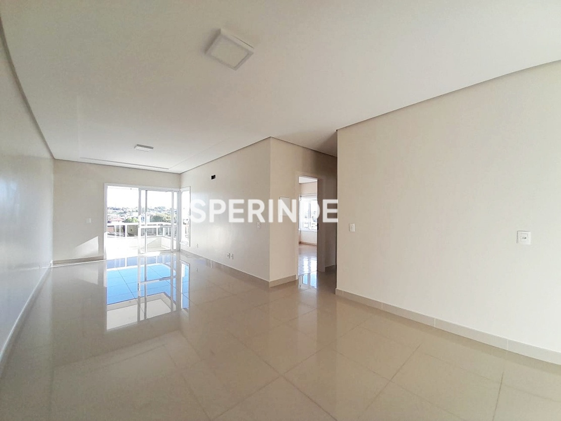 Apartamento para alugar com 79m², 2 quartos, 2 vagas no bairro Santa Catarina em Caxias do Sul