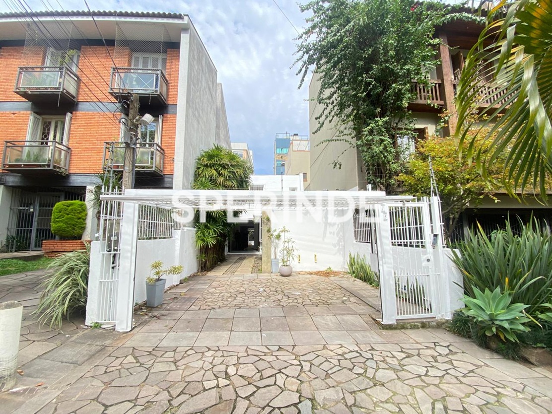 Casa Comercial para alugar com 175m², 4 vagas no bairro Bela Vista em Porto Alegre