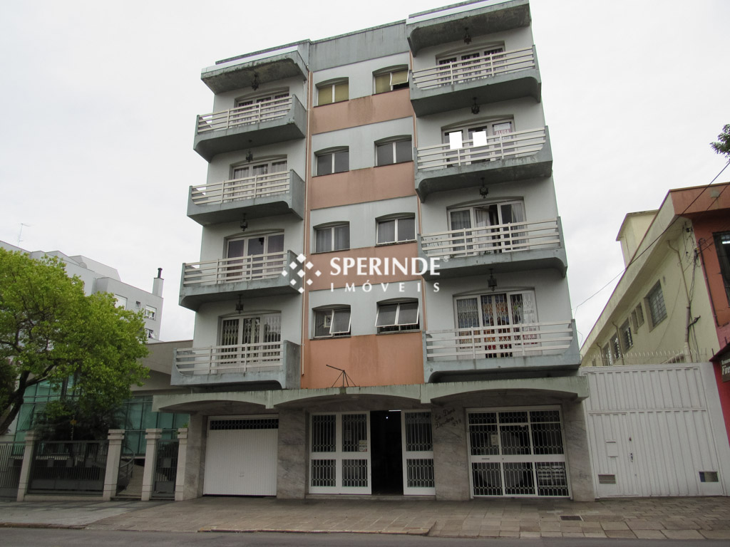 Apartamento para alugar com 80m², 2 quartos, 1 vaga no bairro Lurdes em Caxias do Sul