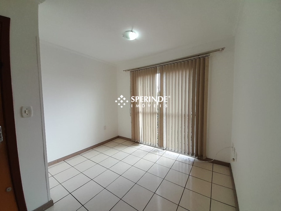 Apartamento para alugar com 50m², 1 quarto no bairro Centro em Caxias do Sul