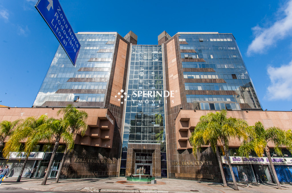 Sala para alugar com 655m², 1 vaga no bairro Cidade Baixa em Porto Alegre