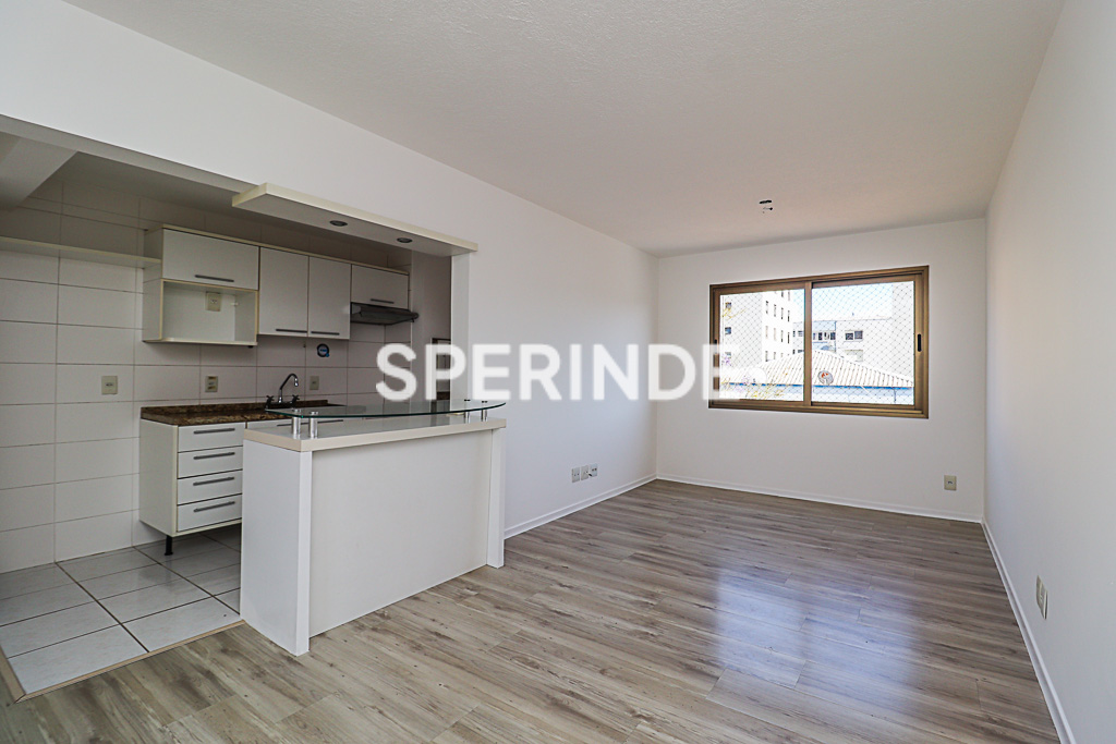 Apartamento para alugar com 70m², 2 quartos, 1 vaga no bairro Santana em Porto Alegre
