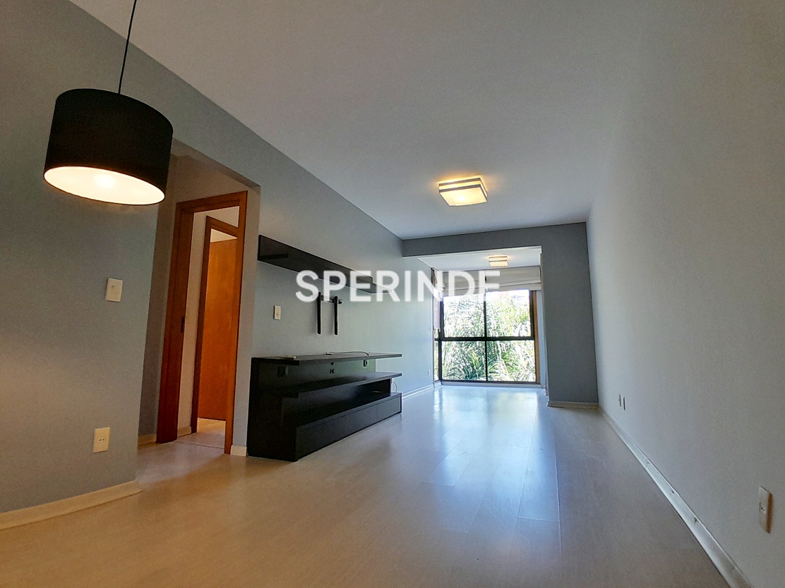 Apartamento para alugar com 75m², 2 quartos, 2 vagas no bairro Petrópolis em Porto Alegre