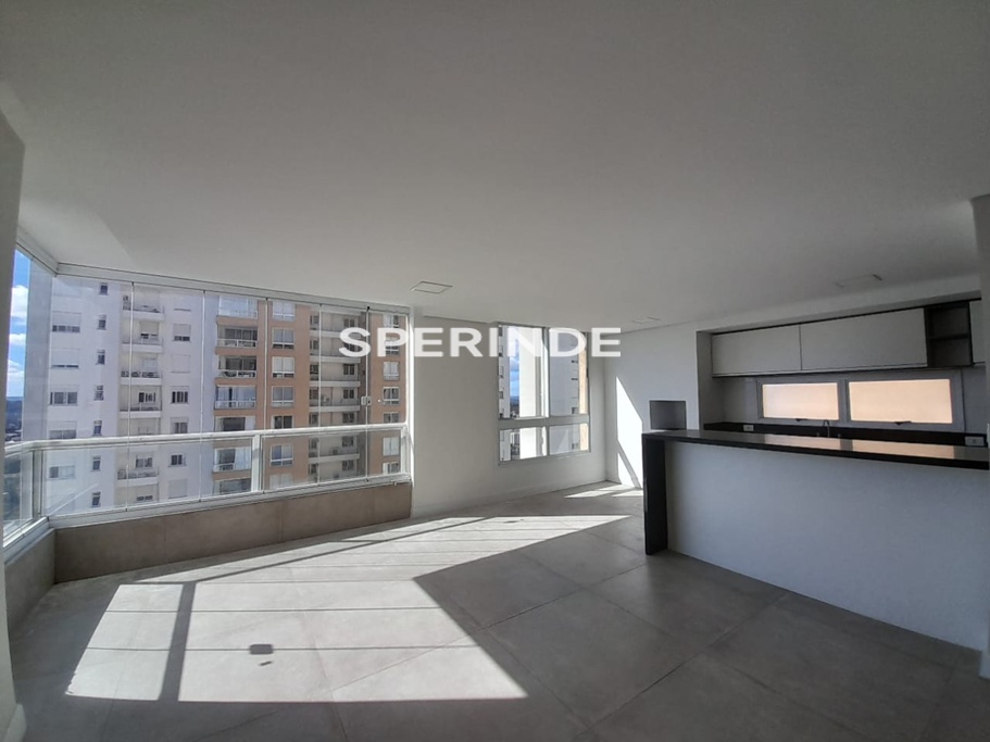 Apartamento para alugar com 110m², 3 quartos, 2 vagas no bairro Cristo Redentor em Caxias do Sul