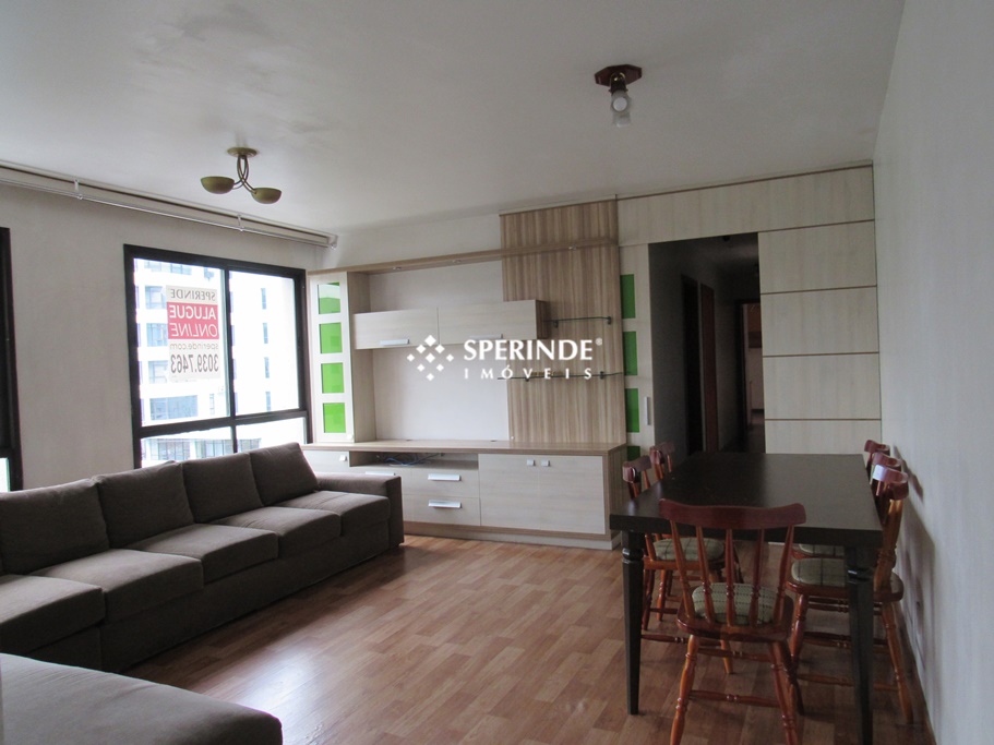 Apartamento para alugar com 120m², 3 quartos, 2 vagas no bairro Centro em Caxias do Sul