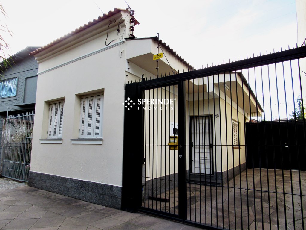 Casa Comercial para alugar com 80m², 2 quartos, 1 vaga no bairro Floresta em Porto Alegre