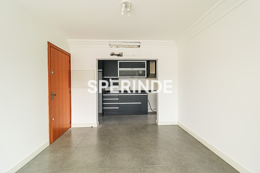Apartamento para alugar com 70m², 3 quartos, 1 vaga no bairro Partenon em Porto Alegre