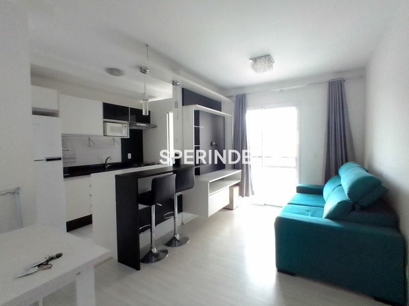 Apartamento para alugar com 60m², 2 quartos, 1 vaga no bairro Santa Catarina em Caxias do Sul