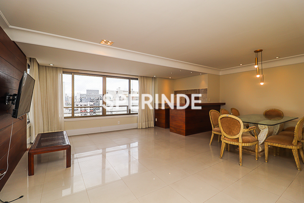 Apartamento para alugar com 147m², 3 quartos, 1 vaga no bairro Mont'serrat em Porto Alegre