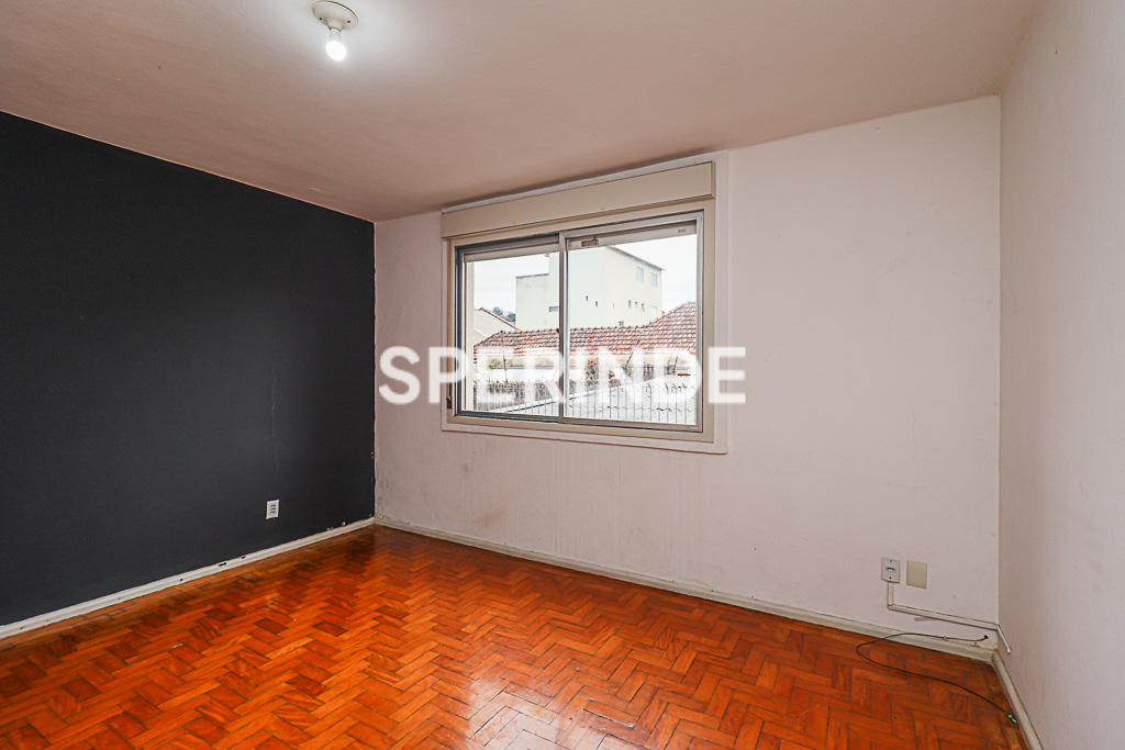 Apartamento para alugar com 86m², 1 quarto, 1 vaga no bairro Medianeira em Porto Alegre