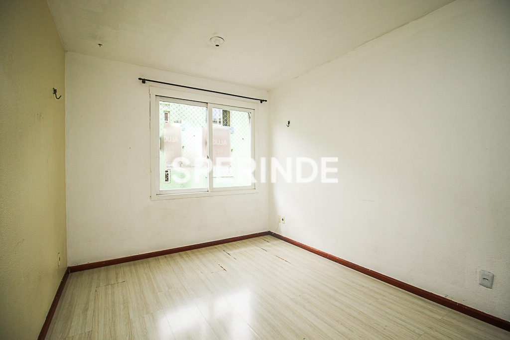 Apartamento para alugar com 40m², 1 quarto, 1 vaga no bairro Jardim Carvalho em Porto Alegre