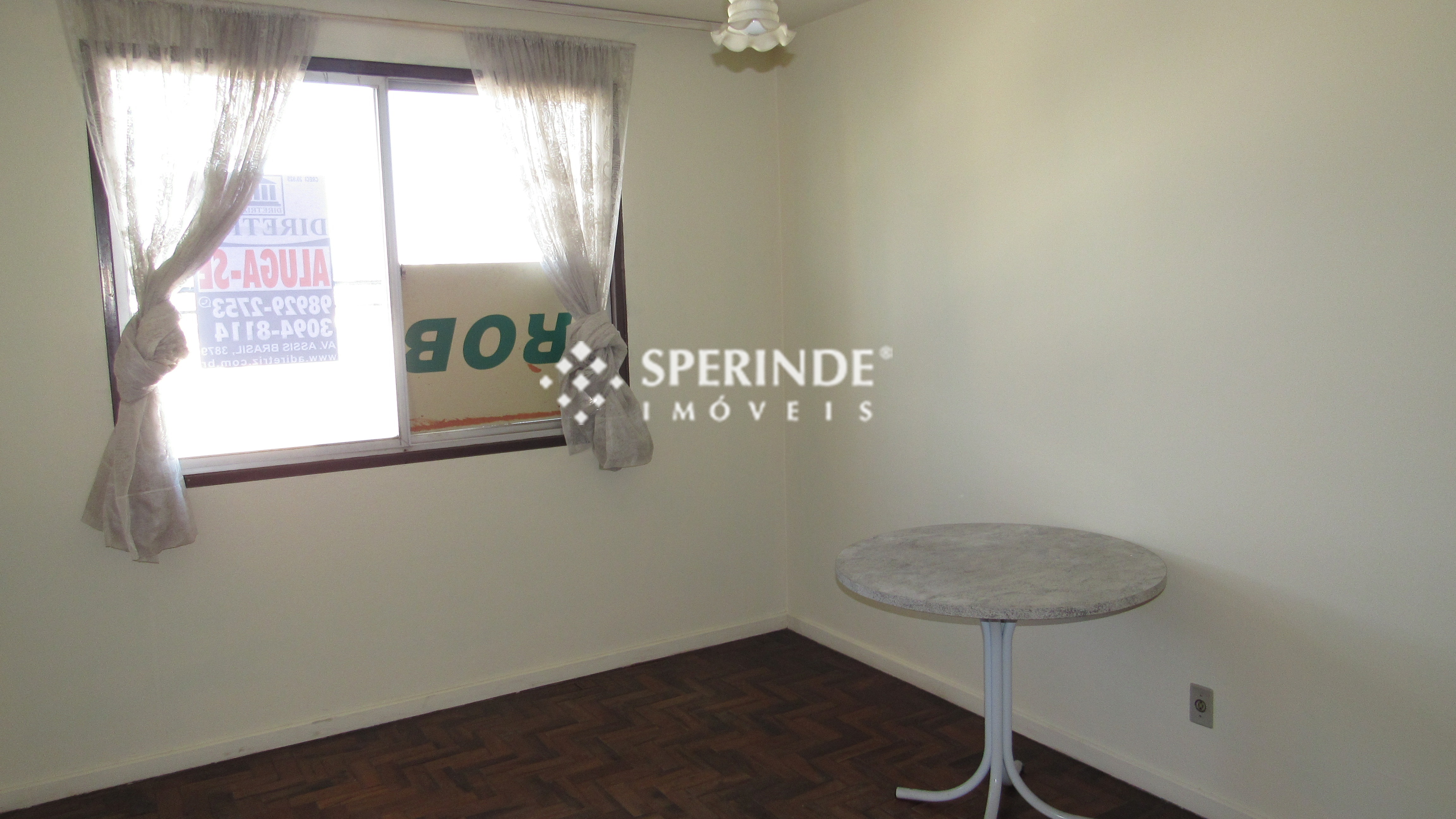 Apartamento para alugar com 42m², 1 quarto no bairro Rubem Berta em Porto Alegre
