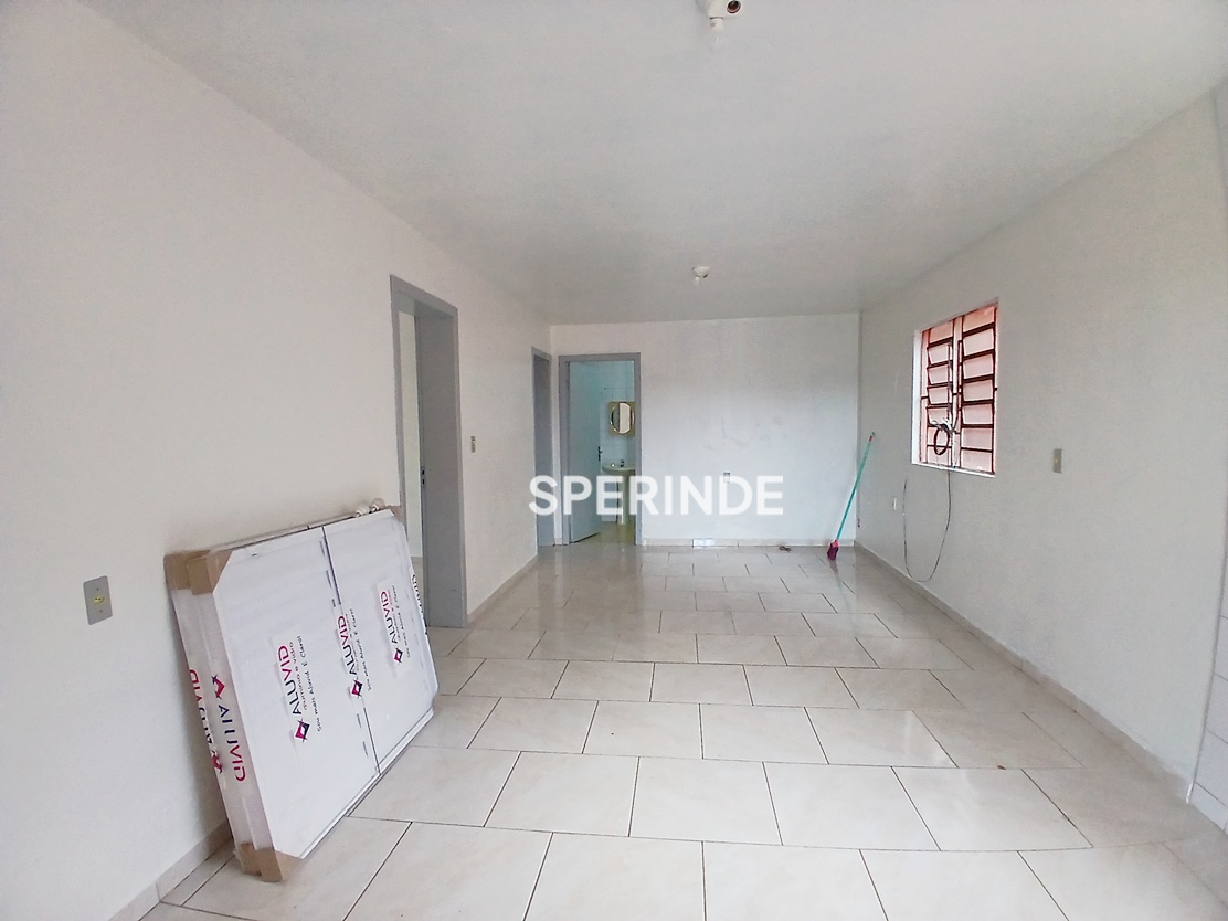 Casa para alugar, 3 quartos no bairro Planalto em Caxias do Sul