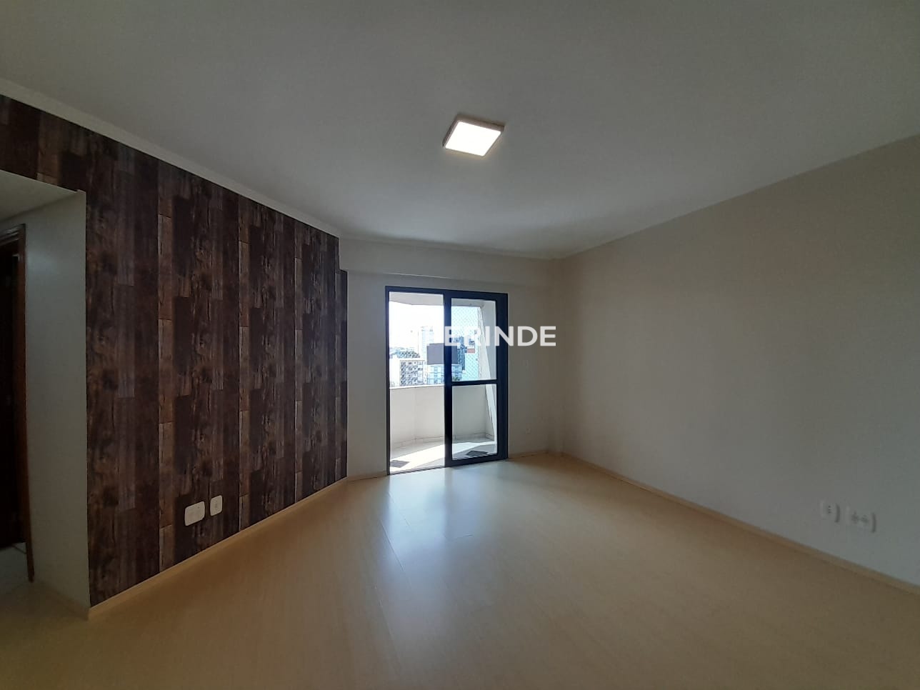 Apartamento para alugar com 80m², 2 quartos, 1 vaga no bairro São Pelegrino em Caxias do Sul